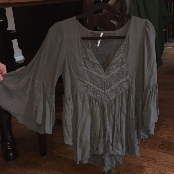 Free People Sage Green 3/4 Sleeve Blouse - Picture 2 of 3